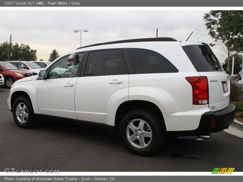Pearl White / Grey 2007 Suzuki XL7 AWD