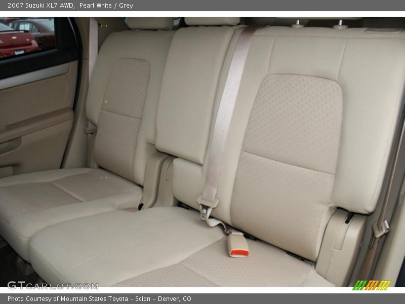 Pearl White / Grey 2007 Suzuki XL7 AWD