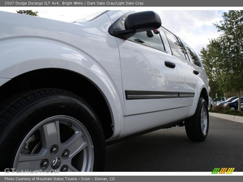 Bright White / Dark Slate Gray/Light Slate Gray 2007 Dodge Durango SLT 4x4
