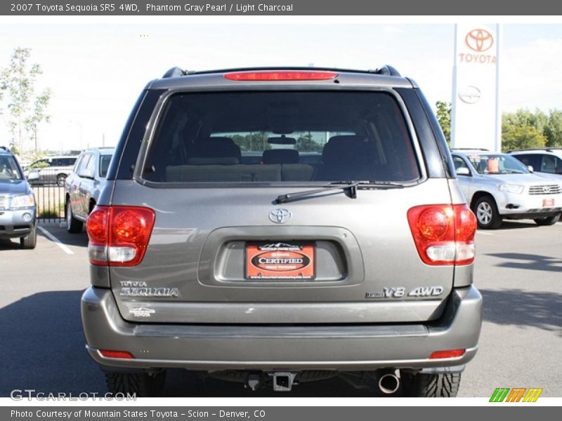 Phantom Gray Pearl / Light Charcoal 2007 Toyota Sequoia SR5 4WD