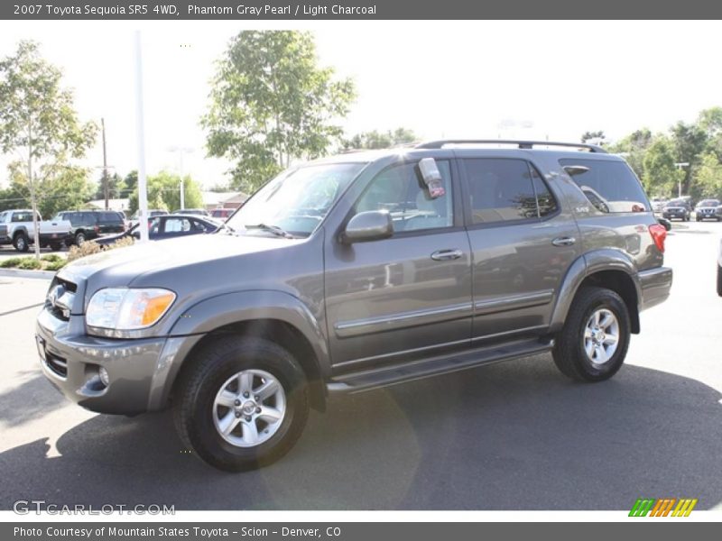 Phantom Gray Pearl / Light Charcoal 2007 Toyota Sequoia SR5 4WD