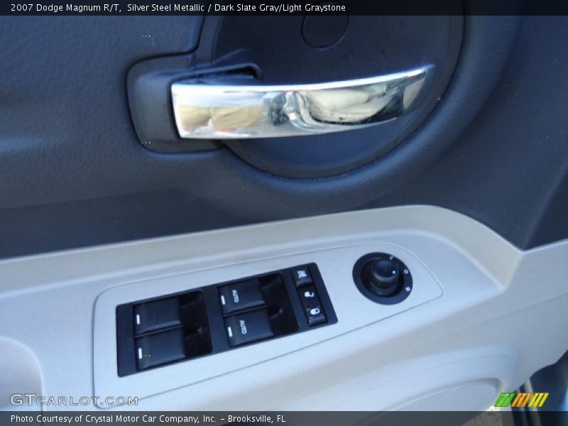 Silver Steel Metallic / Dark Slate Gray/Light Graystone 2007 Dodge Magnum R/T