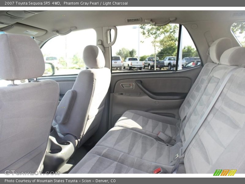 Phantom Gray Pearl / Light Charcoal 2007 Toyota Sequoia SR5 4WD
