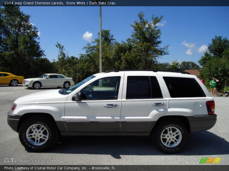 Stone White / Dark Slate Gray 2004 Jeep Grand Cherokee Laredo
