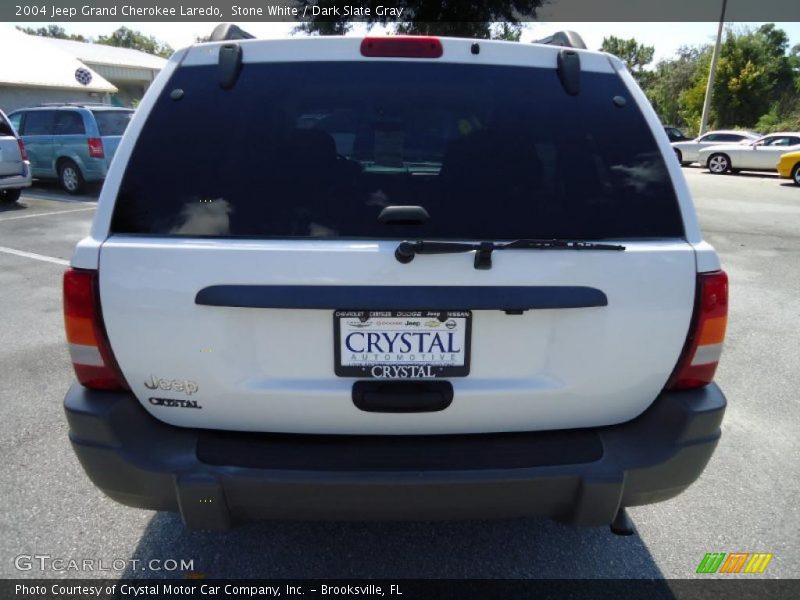 Stone White / Dark Slate Gray 2004 Jeep Grand Cherokee Laredo