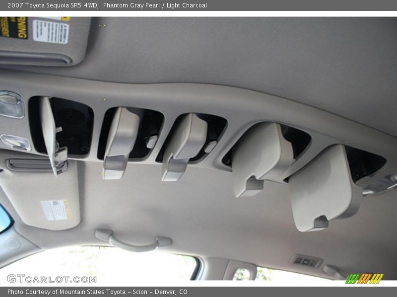 Phantom Gray Pearl / Light Charcoal 2007 Toyota Sequoia SR5 4WD
