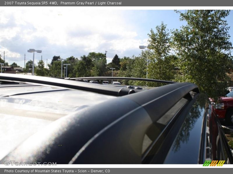 Phantom Gray Pearl / Light Charcoal 2007 Toyota Sequoia SR5 4WD