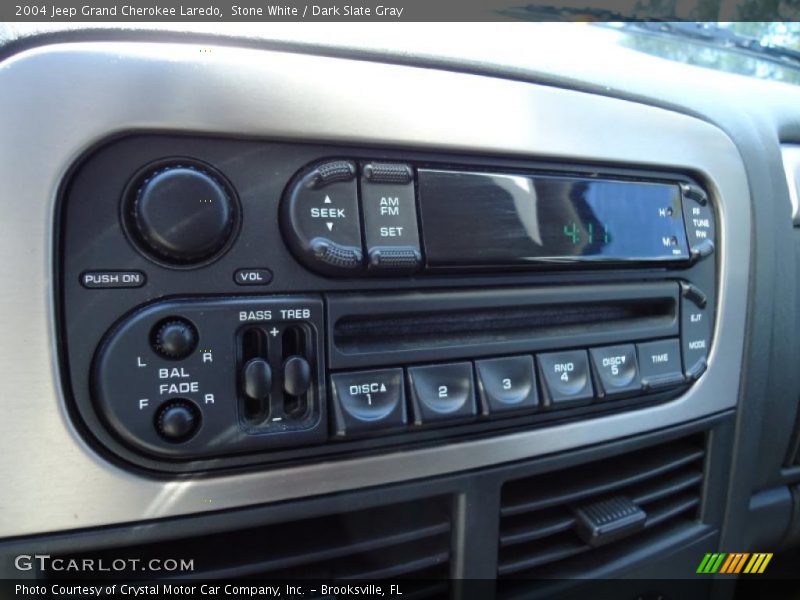 Stone White / Dark Slate Gray 2004 Jeep Grand Cherokee Laredo