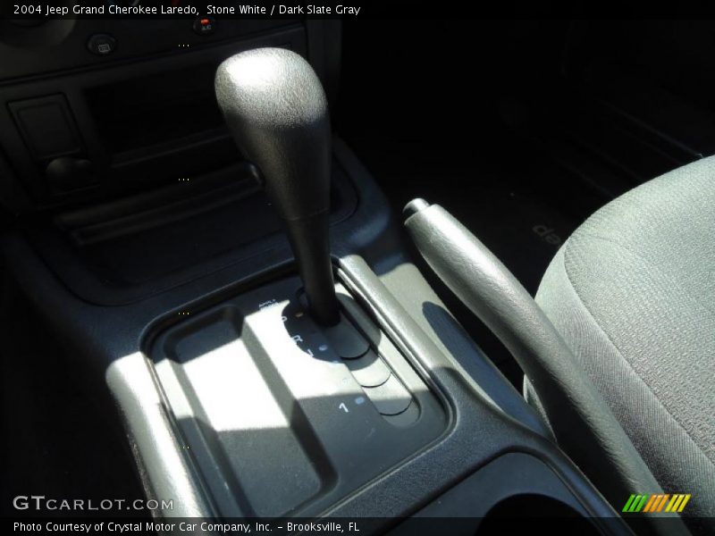 Stone White / Dark Slate Gray 2004 Jeep Grand Cherokee Laredo