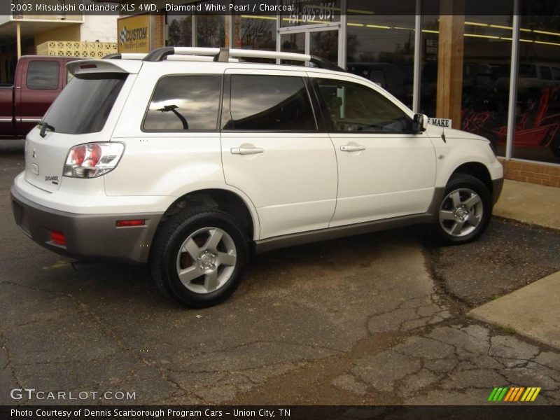 Diamond White Pearl / Charcoal 2003 Mitsubishi Outlander XLS 4WD