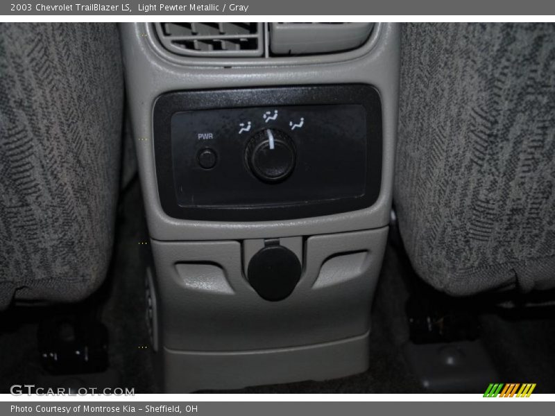 Light Pewter Metallic / Gray 2003 Chevrolet TrailBlazer LS