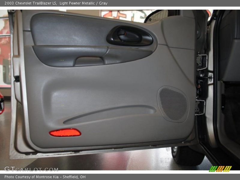 Light Pewter Metallic / Gray 2003 Chevrolet TrailBlazer LS