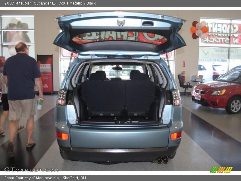 Aqua Metallic / Black 2007 Mitsubishi Outlander LS