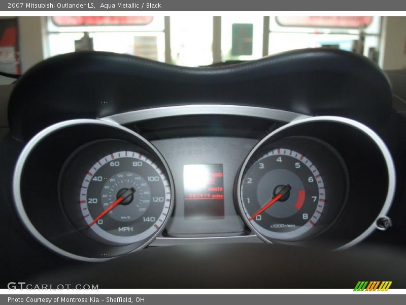 Aqua Metallic / Black 2007 Mitsubishi Outlander LS