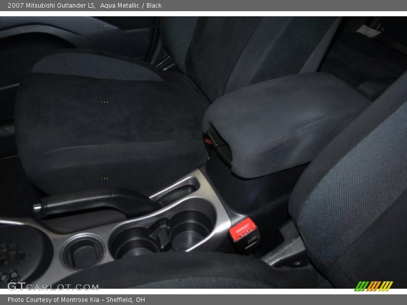 Aqua Metallic / Black 2007 Mitsubishi Outlander LS