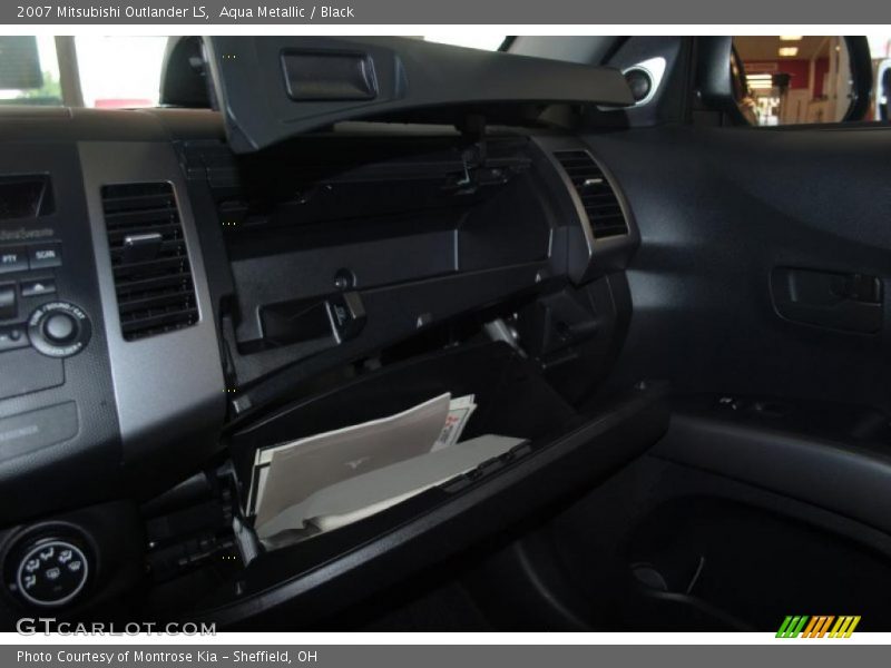 Aqua Metallic / Black 2007 Mitsubishi Outlander LS