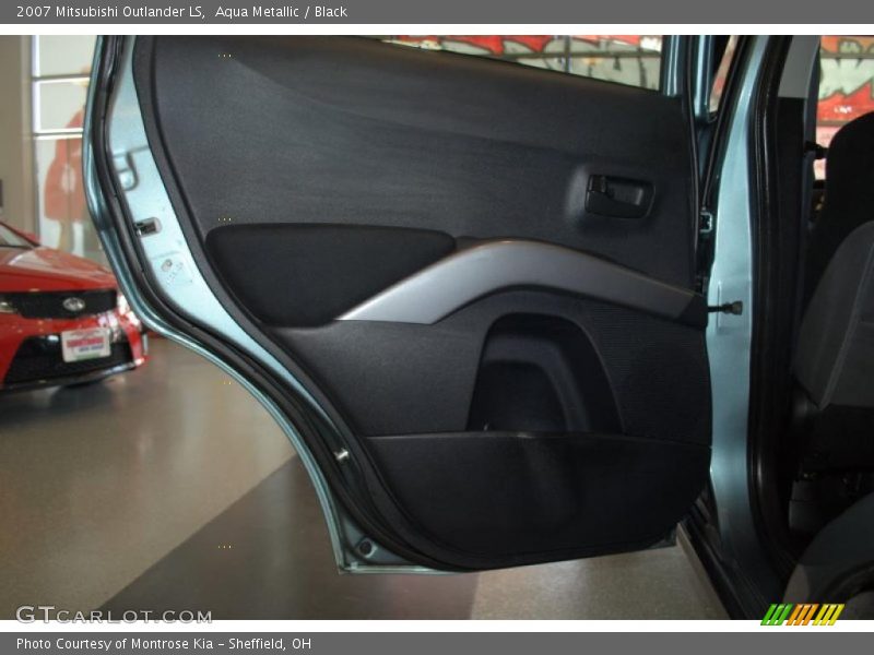Aqua Metallic / Black 2007 Mitsubishi Outlander LS