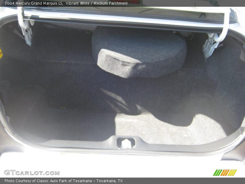 Vibrant White / Medium Parchment 2004 Mercury Grand Marquis LS