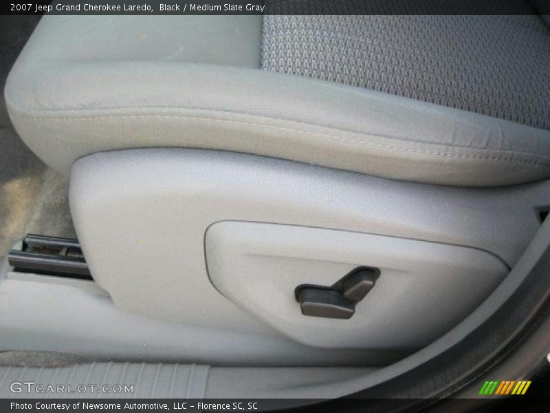 Black / Medium Slate Gray 2007 Jeep Grand Cherokee Laredo
