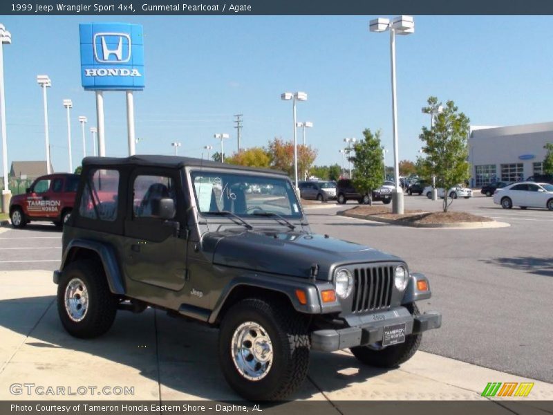 Gunmetal Pearlcoat / Agate 1999 Jeep Wrangler Sport 4x4