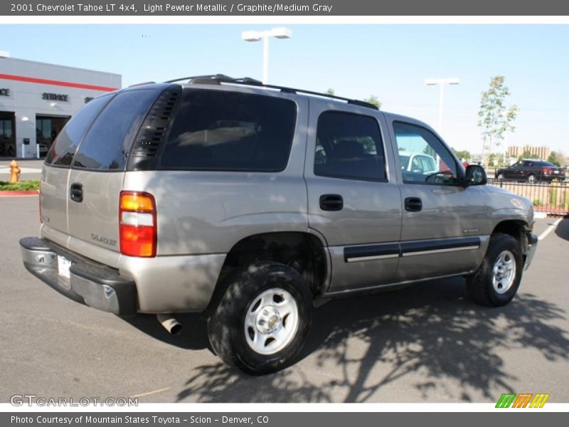 Light Pewter Metallic / Graphite/Medium Gray 2001 Chevrolet Tahoe LT 4x4