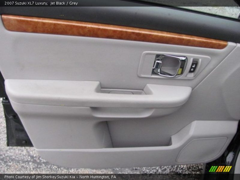 Jet Black / Grey 2007 Suzuki XL7 Luxury