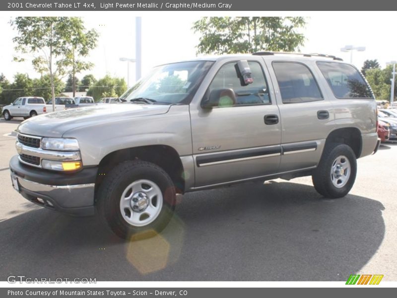 Light Pewter Metallic / Graphite/Medium Gray 2001 Chevrolet Tahoe LT 4x4