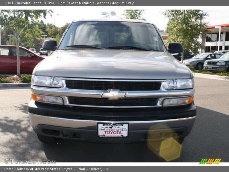Light Pewter Metallic / Graphite/Medium Gray 2001 Chevrolet Tahoe LT 4x4