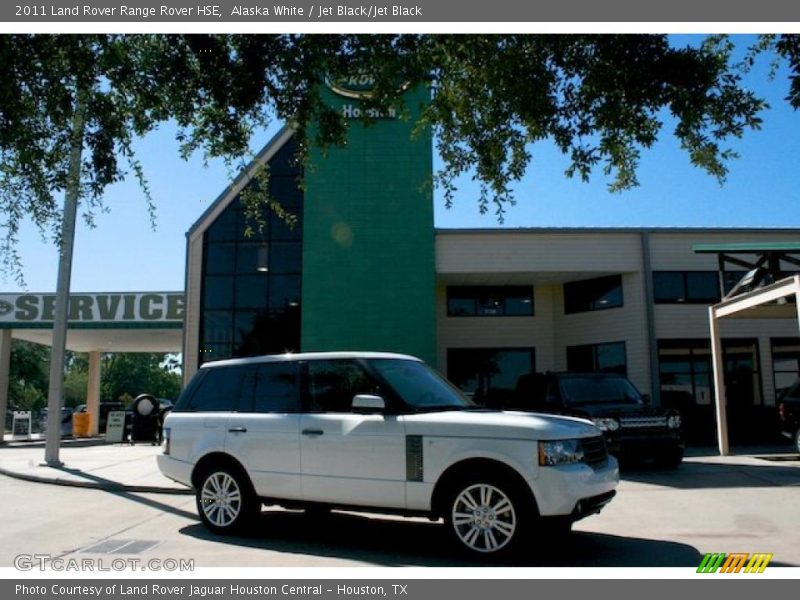 Alaska White / Jet Black/Jet Black 2011 Land Rover Range Rover HSE