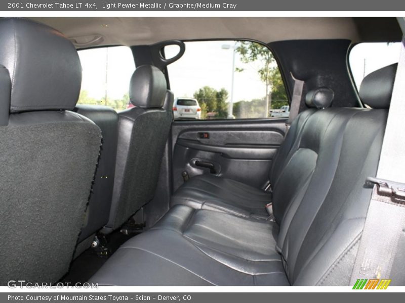 Light Pewter Metallic / Graphite/Medium Gray 2001 Chevrolet Tahoe LT 4x4