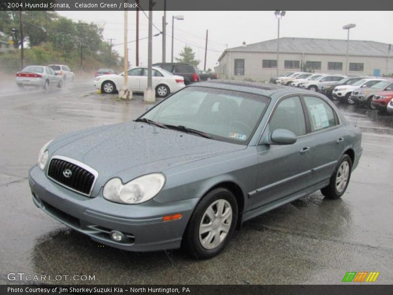 Celadon Green / Black 2004 Hyundai Sonata