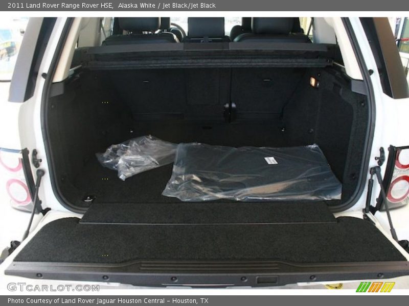 Alaska White / Jet Black/Jet Black 2011 Land Rover Range Rover HSE