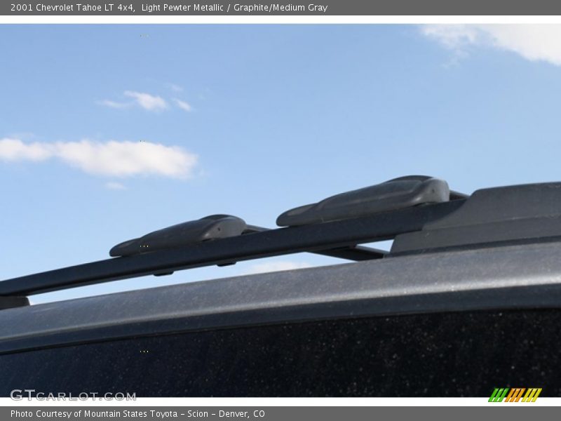 Light Pewter Metallic / Graphite/Medium Gray 2001 Chevrolet Tahoe LT 4x4