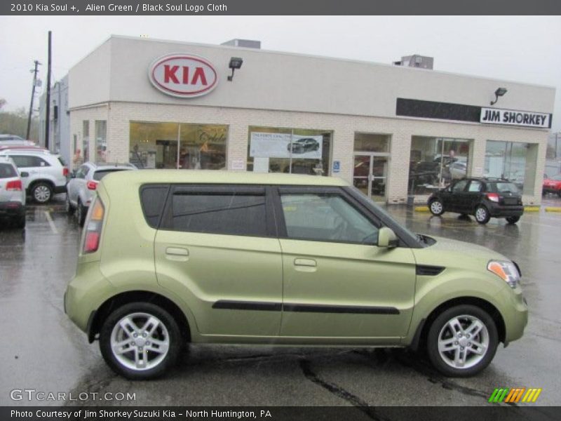 Alien Green / Black Soul Logo Cloth 2010 Kia Soul +