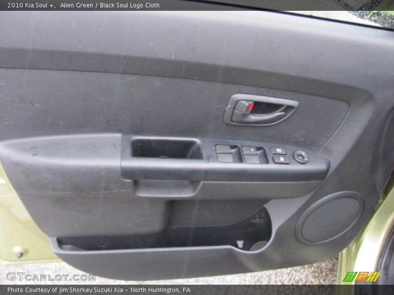 Alien Green / Black Soul Logo Cloth 2010 Kia Soul +