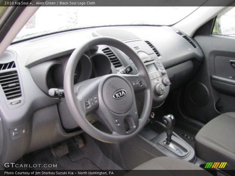 Alien Green / Black Soul Logo Cloth 2010 Kia Soul +