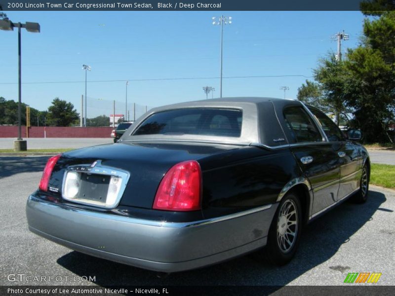 Black / Deep Charcoal 2000 Lincoln Town Car Congressional Town Sedan