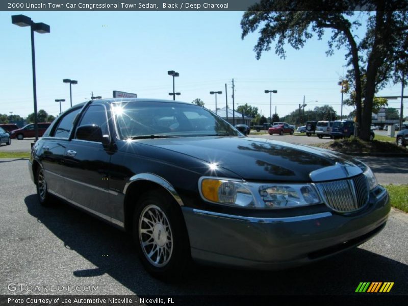 Black / Deep Charcoal 2000 Lincoln Town Car Congressional Town Sedan
