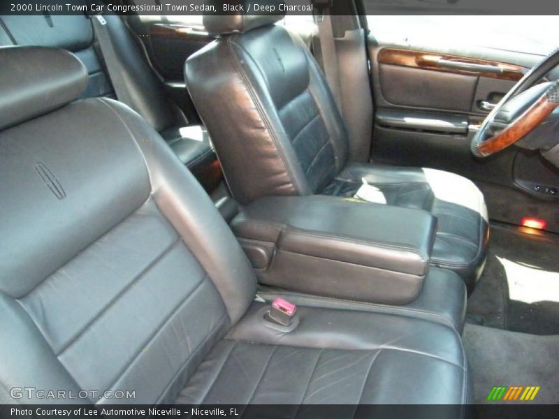 Black / Deep Charcoal 2000 Lincoln Town Car Congressional Town Sedan