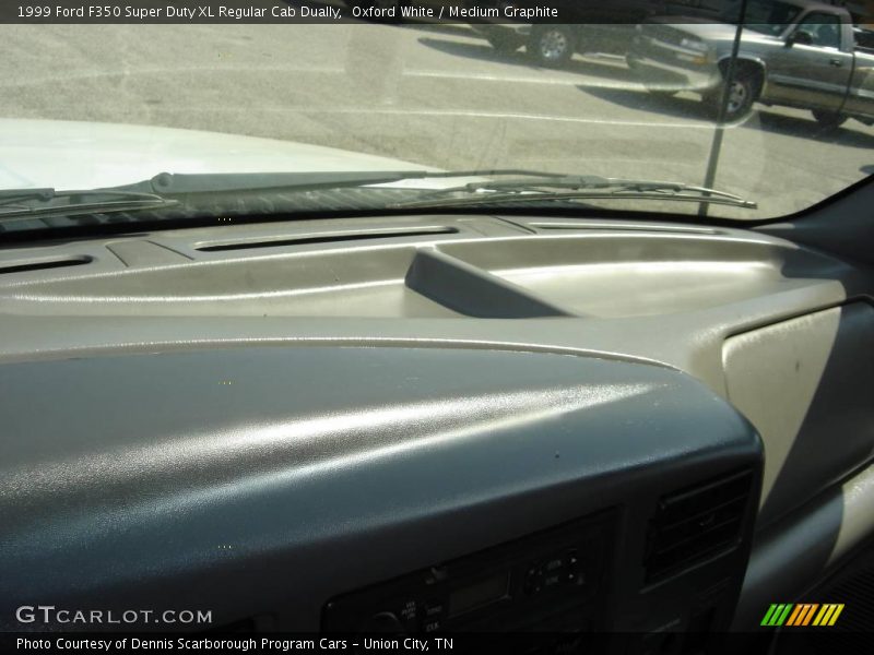 Oxford White / Medium Graphite 1999 Ford F350 Super Duty XL Regular Cab Dually