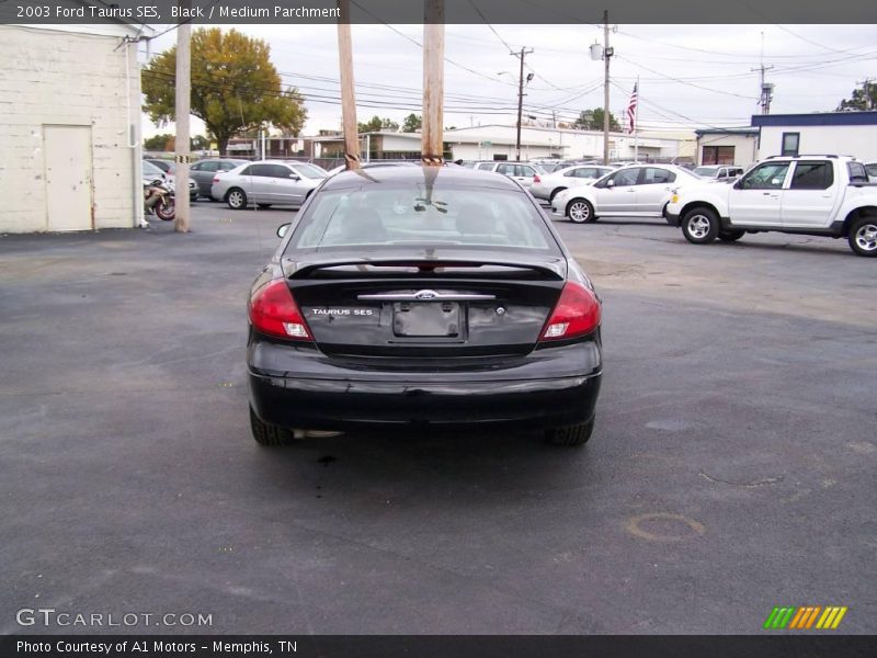 Black / Medium Parchment 2003 Ford Taurus SES