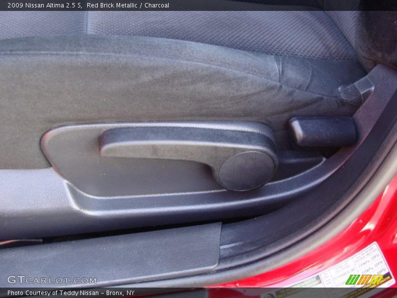 Red Brick Metallic / Charcoal 2009 Nissan Altima 2.5 S
