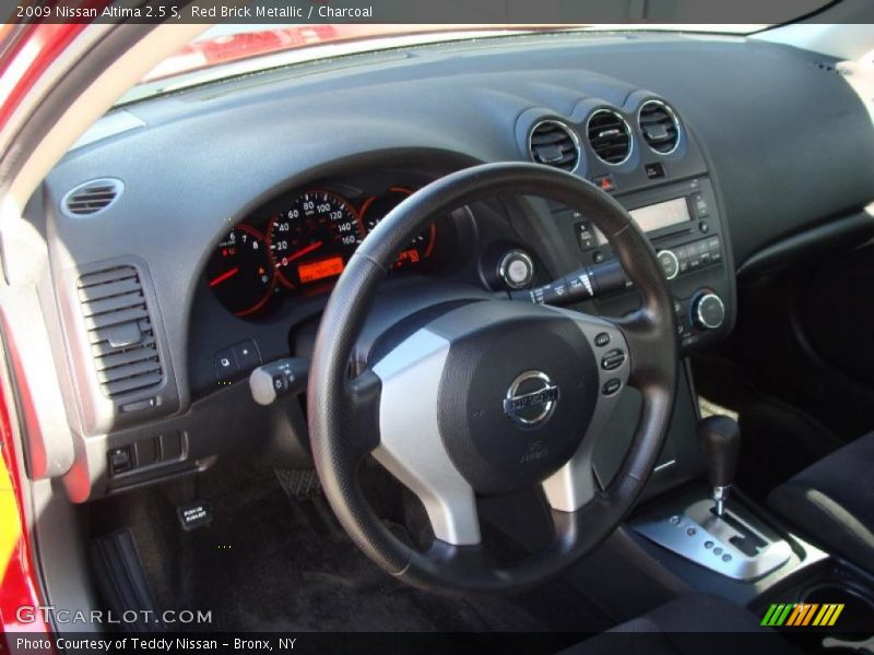 Red Brick Metallic / Charcoal 2009 Nissan Altima 2.5 S