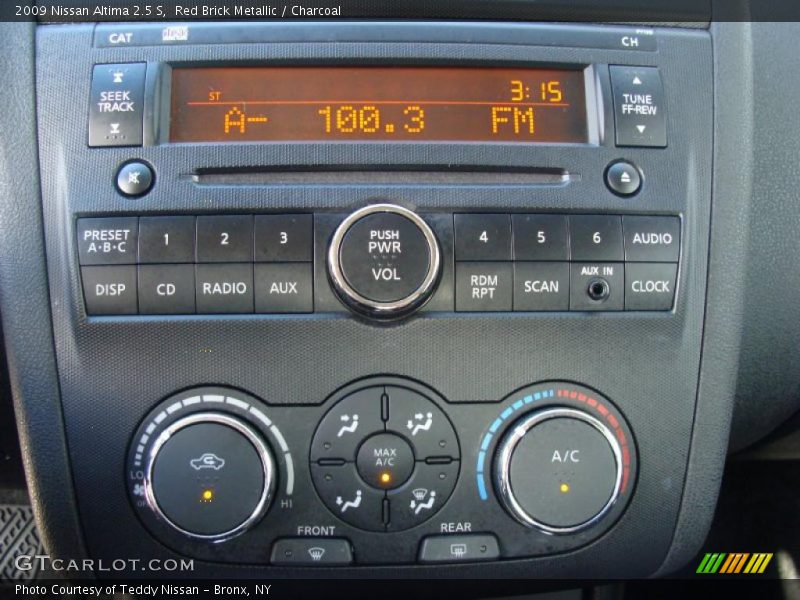 Red Brick Metallic / Charcoal 2009 Nissan Altima 2.5 S