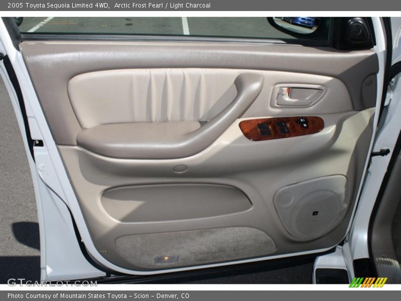 Arctic Frost Pearl / Light Charcoal 2005 Toyota Sequoia Limited 4WD