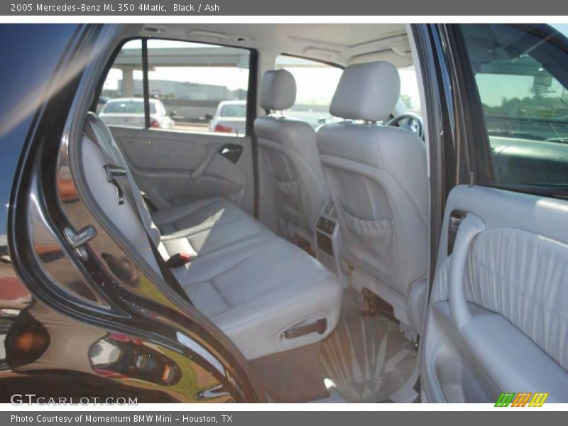 Black / Ash 2005 Mercedes-Benz ML 350 4Matic