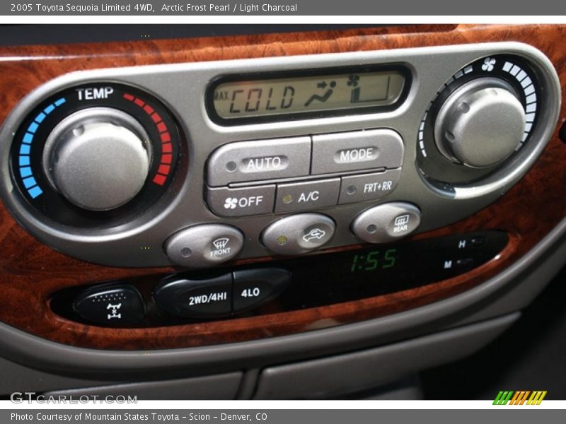 Arctic Frost Pearl / Light Charcoal 2005 Toyota Sequoia Limited 4WD