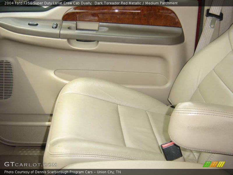 Dark Toreador Red Metallic / Medium Parchment 2004 Ford F350 Super Duty Lariat Crew Cab Dually