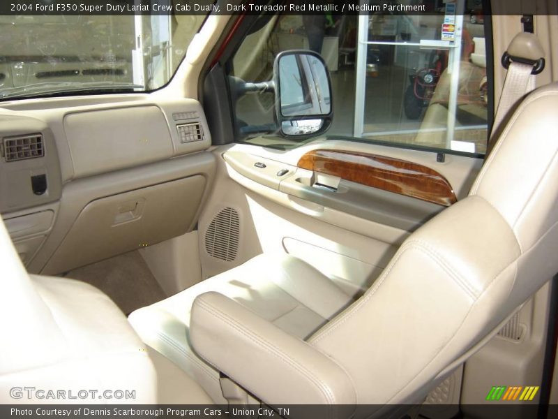 Dark Toreador Red Metallic / Medium Parchment 2004 Ford F350 Super Duty Lariat Crew Cab Dually
