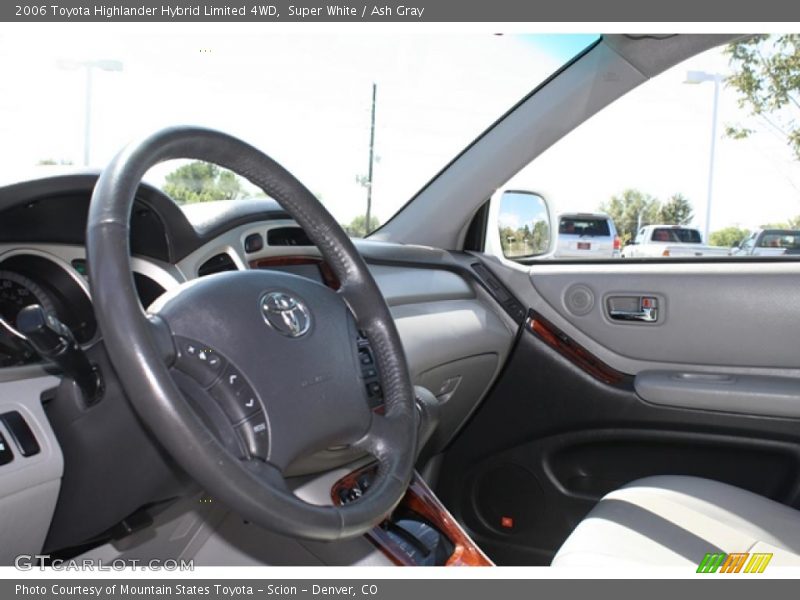 Super White / Ash Gray 2006 Toyota Highlander Hybrid Limited 4WD